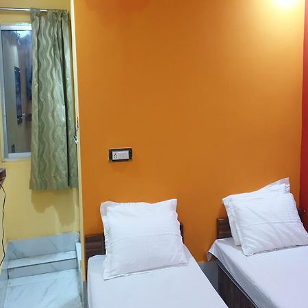 OYO 84666 Hotel Eleven Bhāgalpur Buitenkant foto