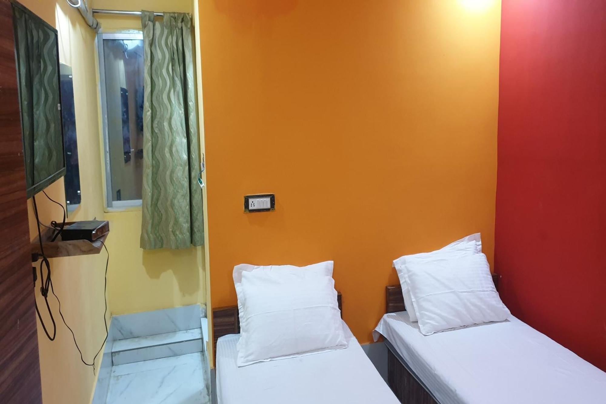 OYO 84666 Hotel Eleven Bhāgalpur Buitenkant foto